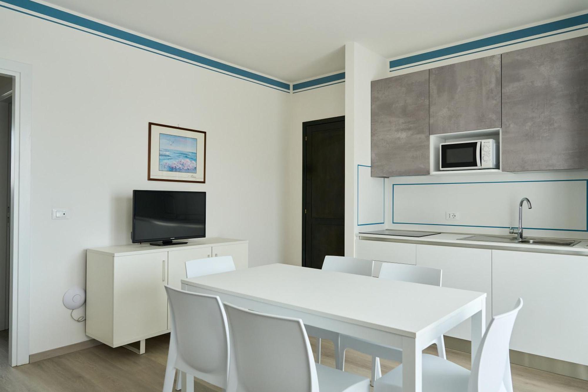 Appartamenti In Residence Portosole E Residence Tamerici Con Piscina-Cavallino Treporti Exterior photo